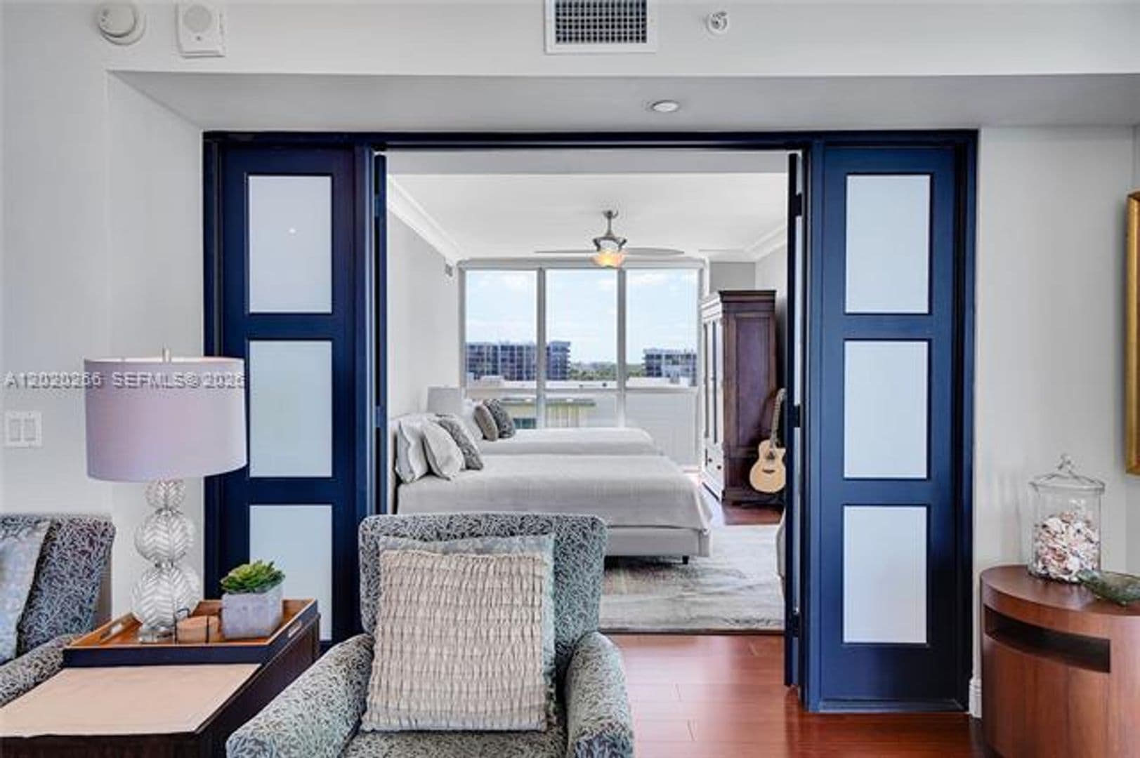 Hollywood Condo: 3101 S Ocean Dr cu-701