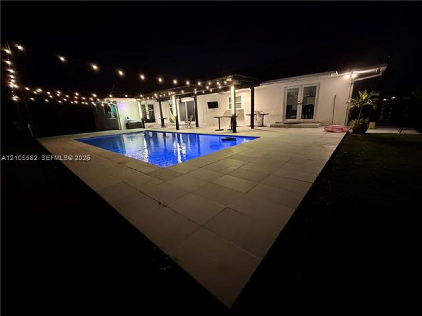 Miami House: 2215 NE 204th St # 2215
