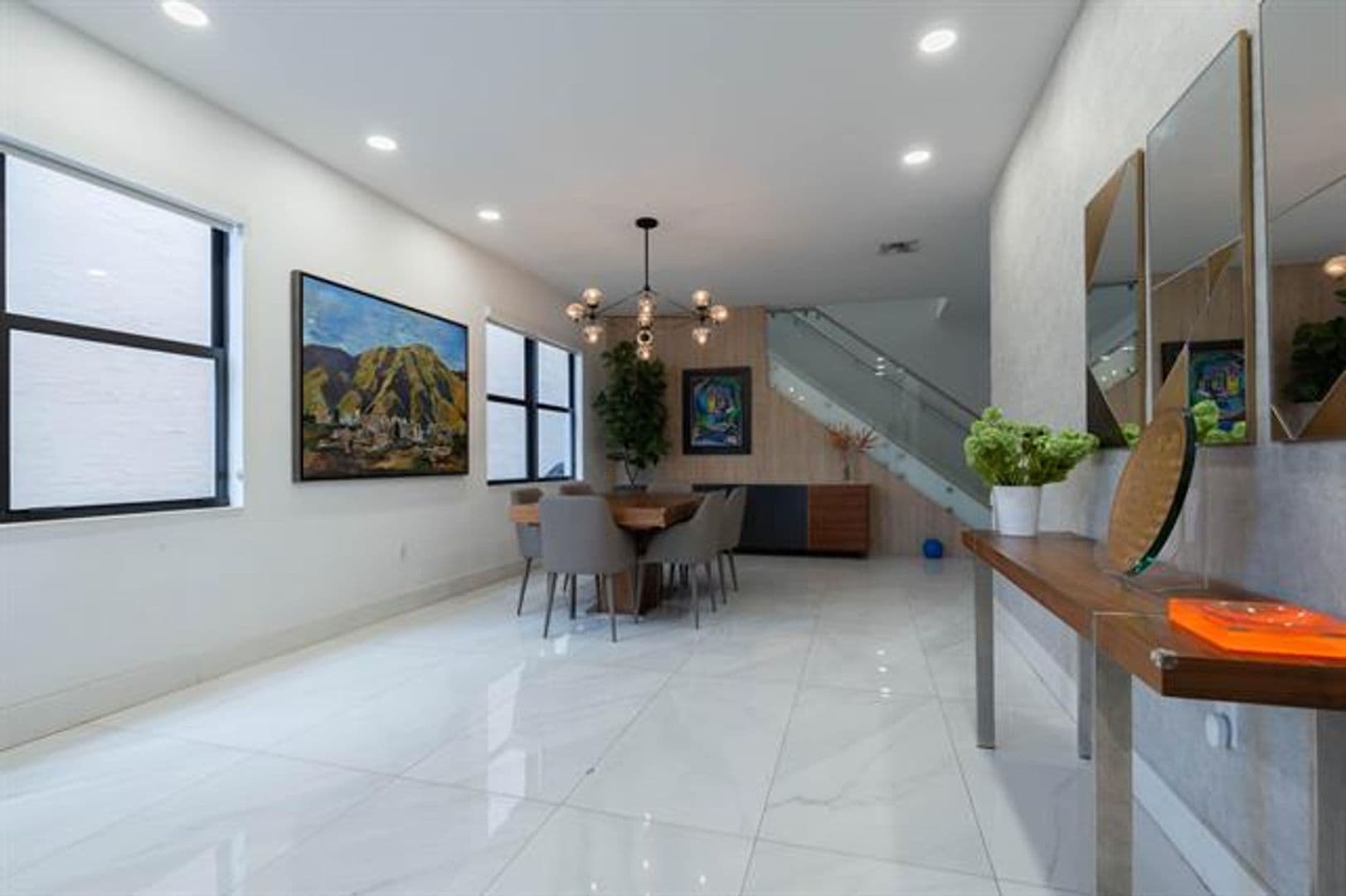 Miami House: 875 NE 193rd Ter # 875