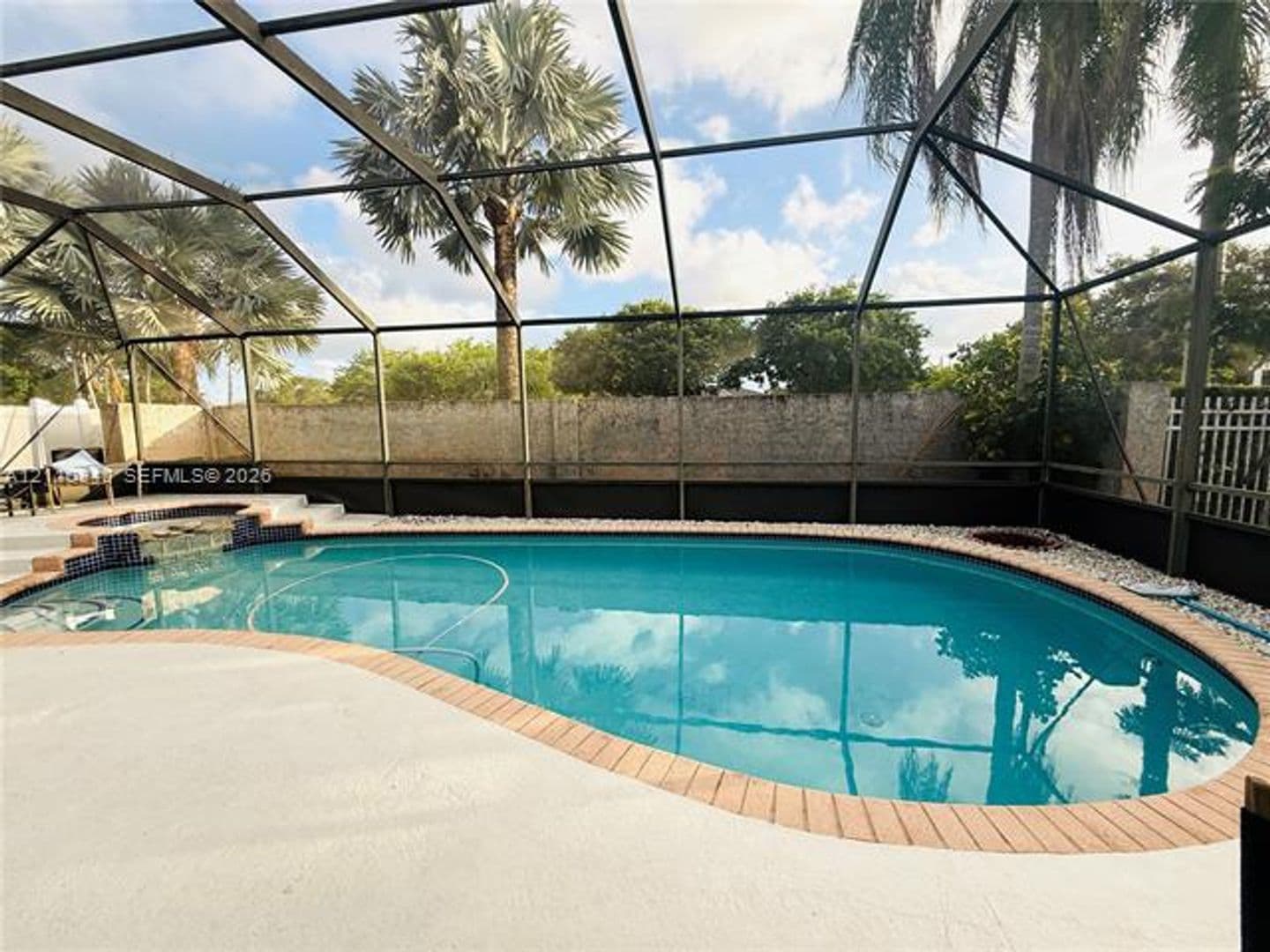 Pembroke Pines House: 18438 NW 9th St # 0