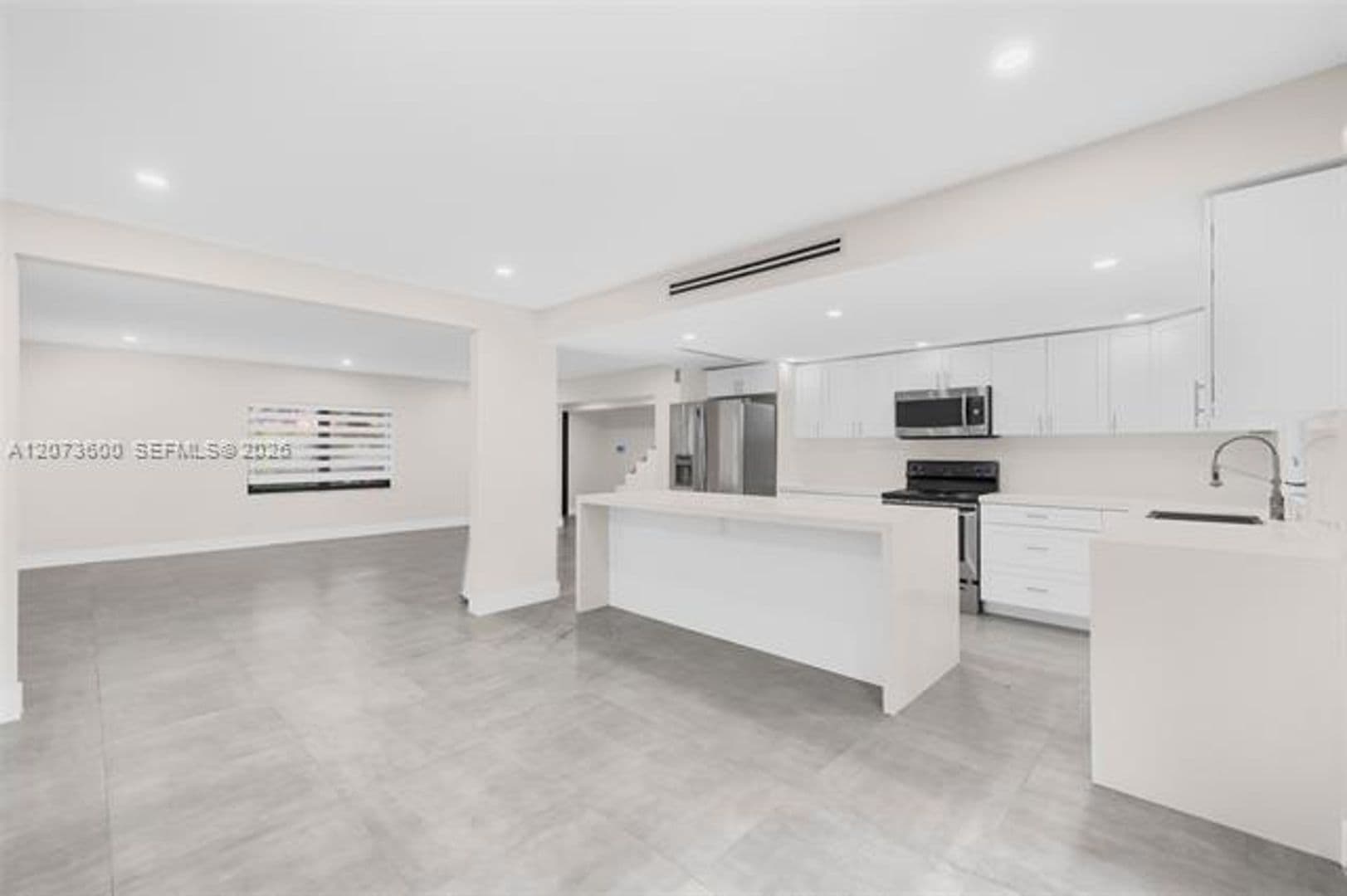 Coral Gables Condo: 345 Sarto Ave cu-1