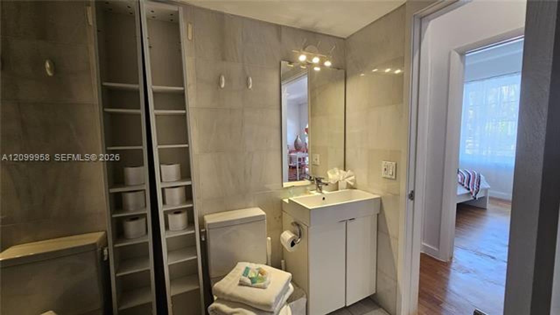 Miami Beach Condo: 130 3rd St cu-101