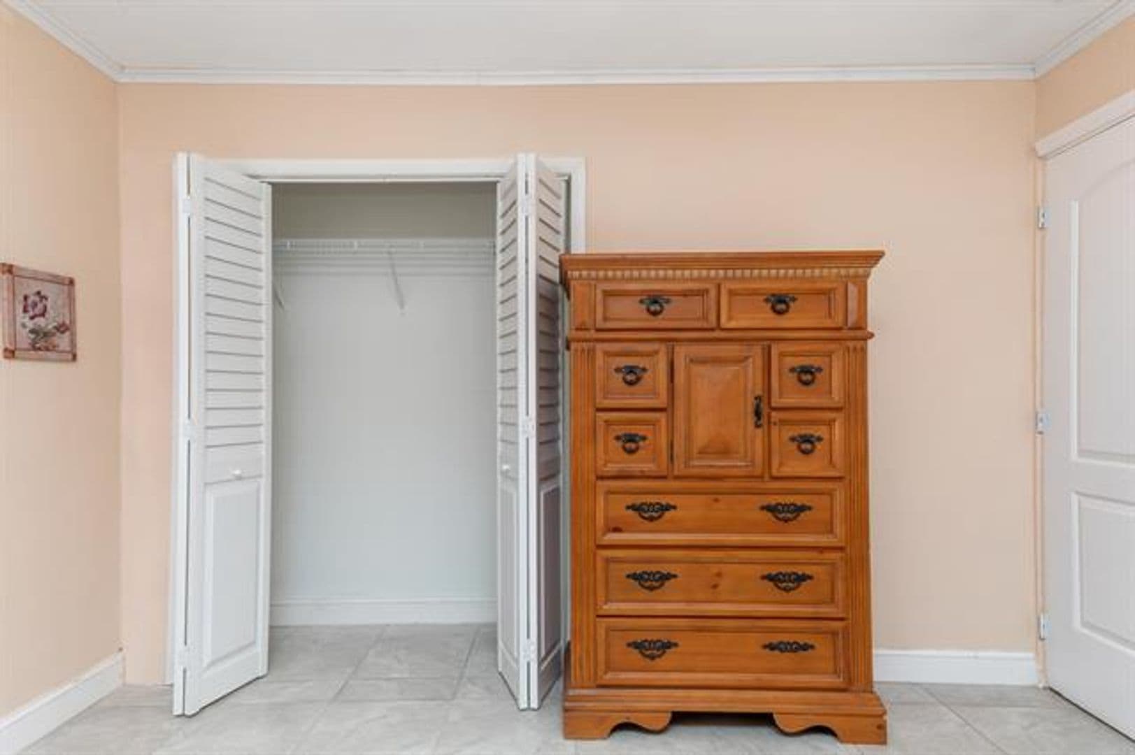 Miami House: 475 NE 113th St # 475