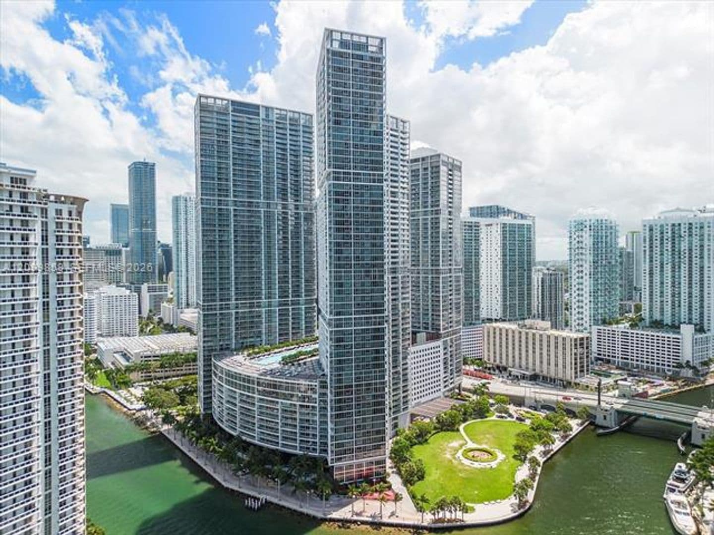 Miami Condo: 485 Brickell Ave cu-4309