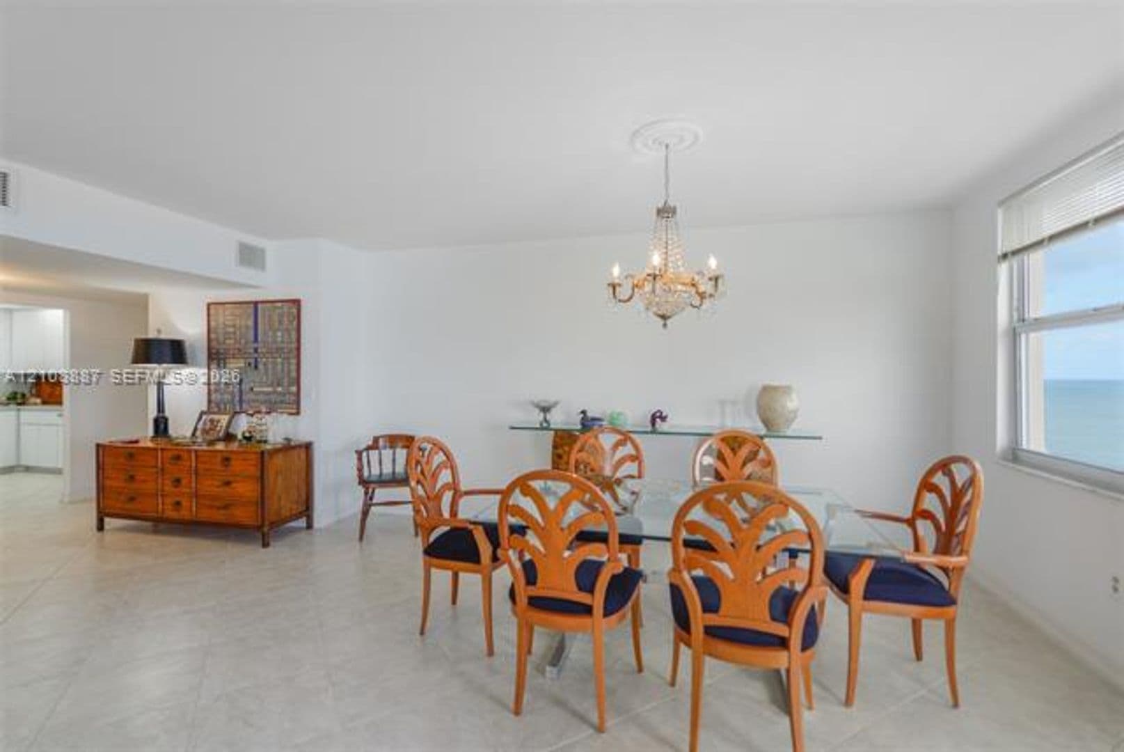 Hallandale Beach Condo: 1950 S Ocean Dr cu-18Q