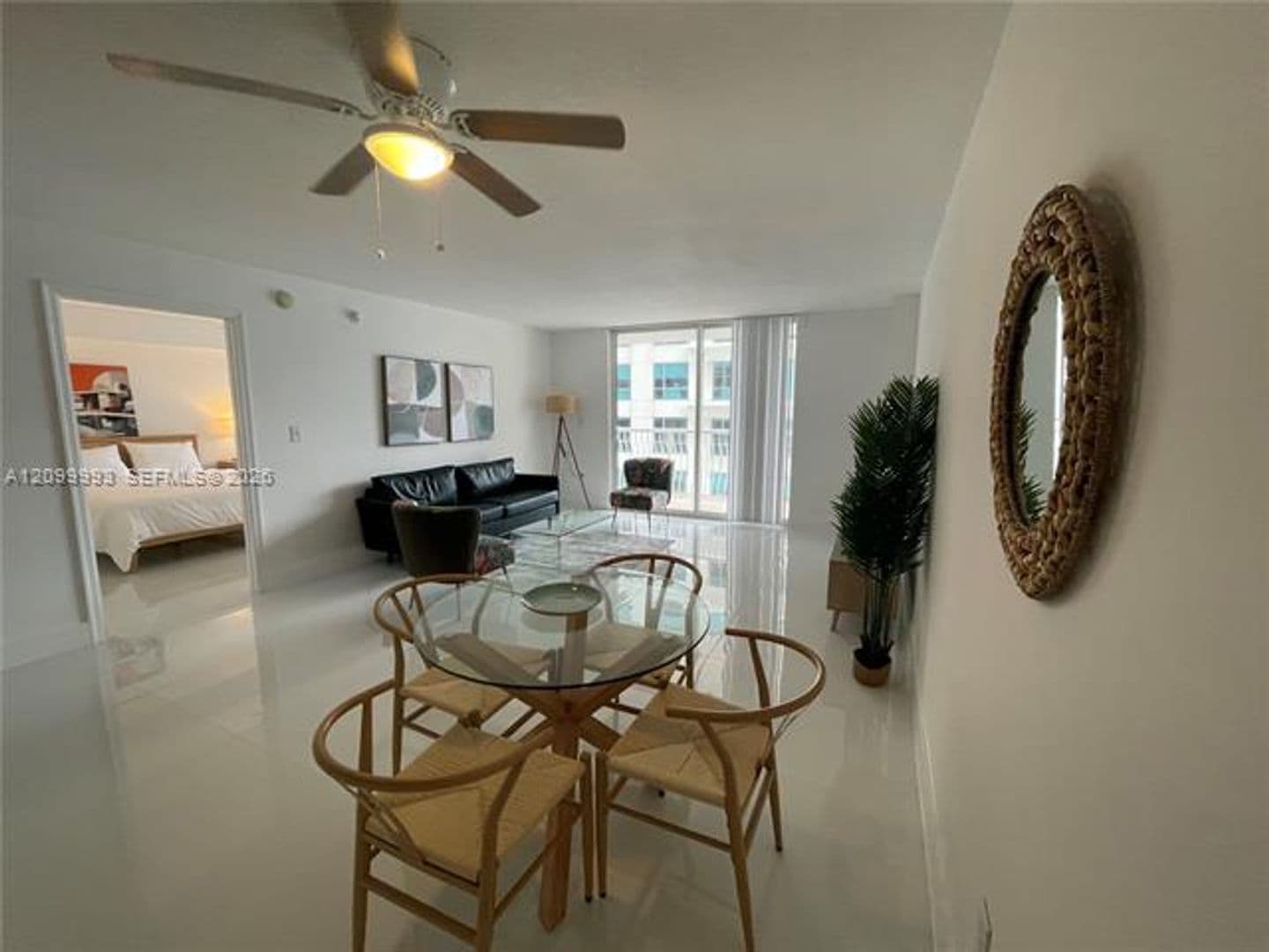 Miami Condo: 1200 Brickell Bay Dr cu-3104