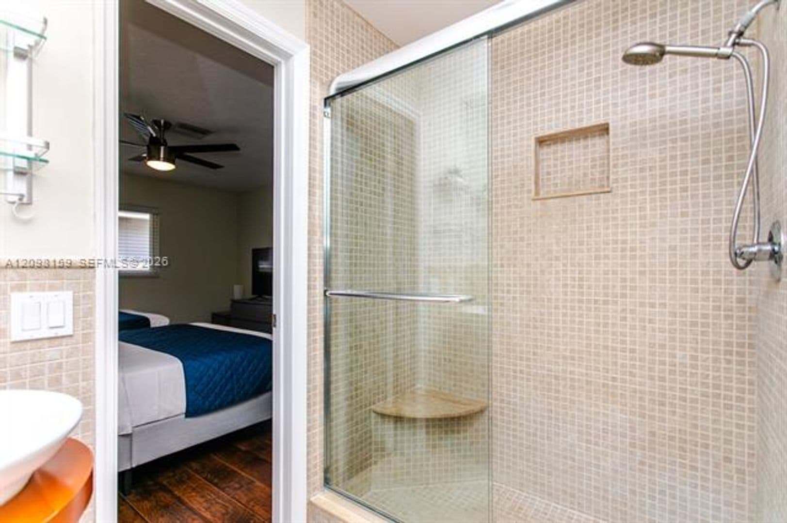 Hollywood House: 1254 Harrison St # 1254