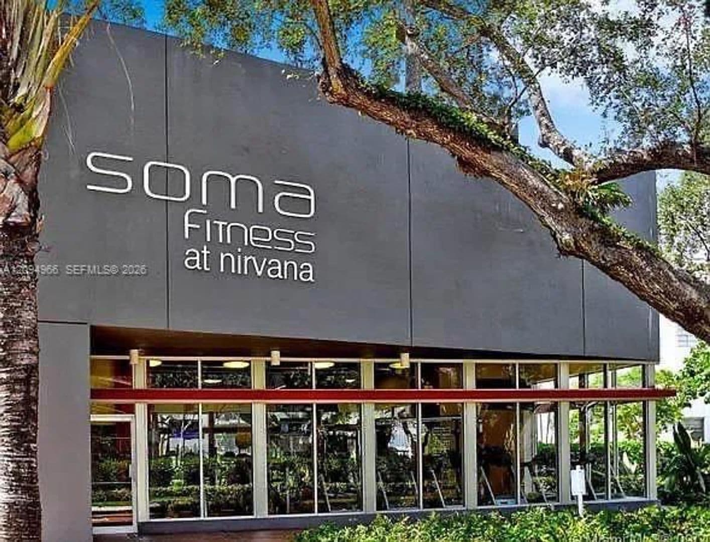 Miami Condo: 680 NE 64th St cu-APH8