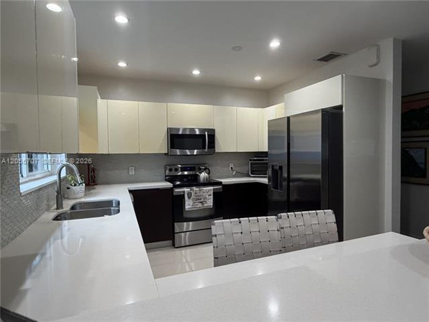 Coral Gables House: 625 Bird Rd # 625