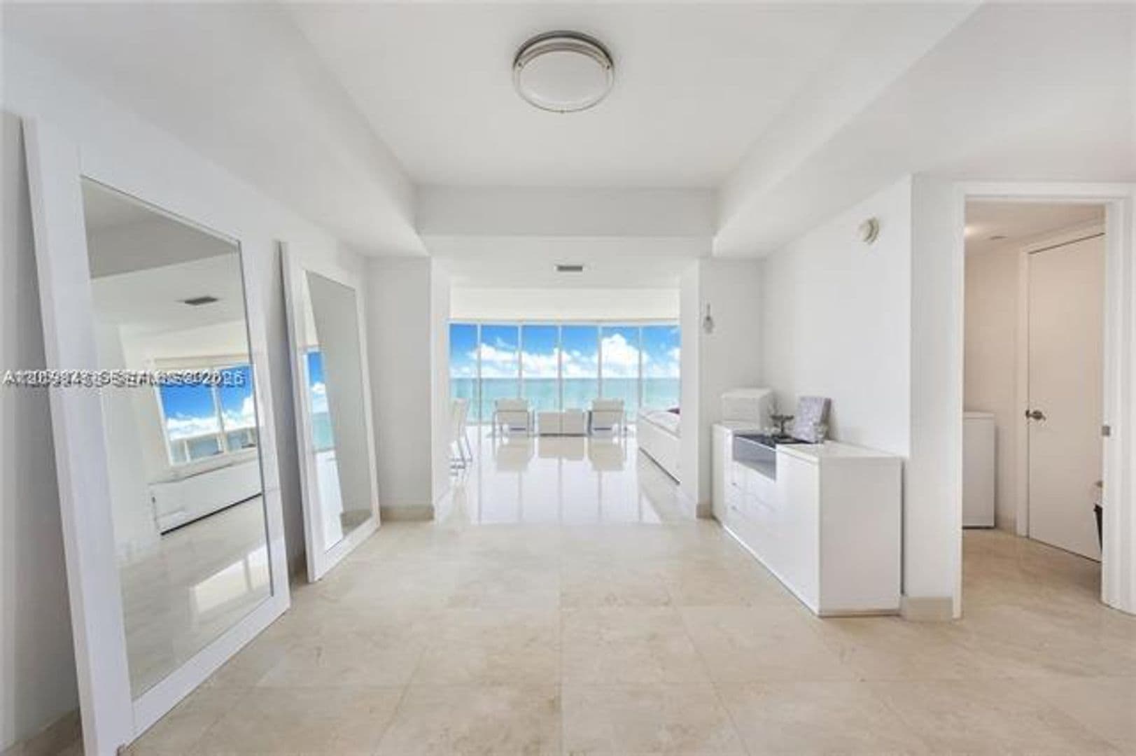 Sunny Isles Beach Condo: 17201 Collins Ave cu-3501