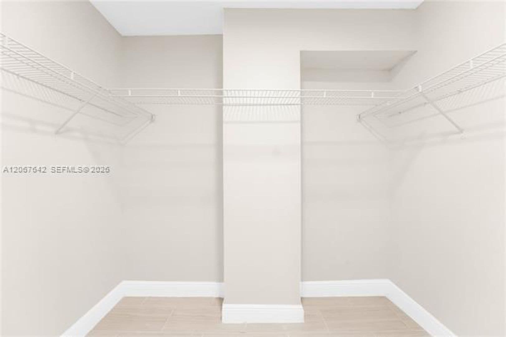Sunny Isles Beach Condo: 290 174th St cu-1519