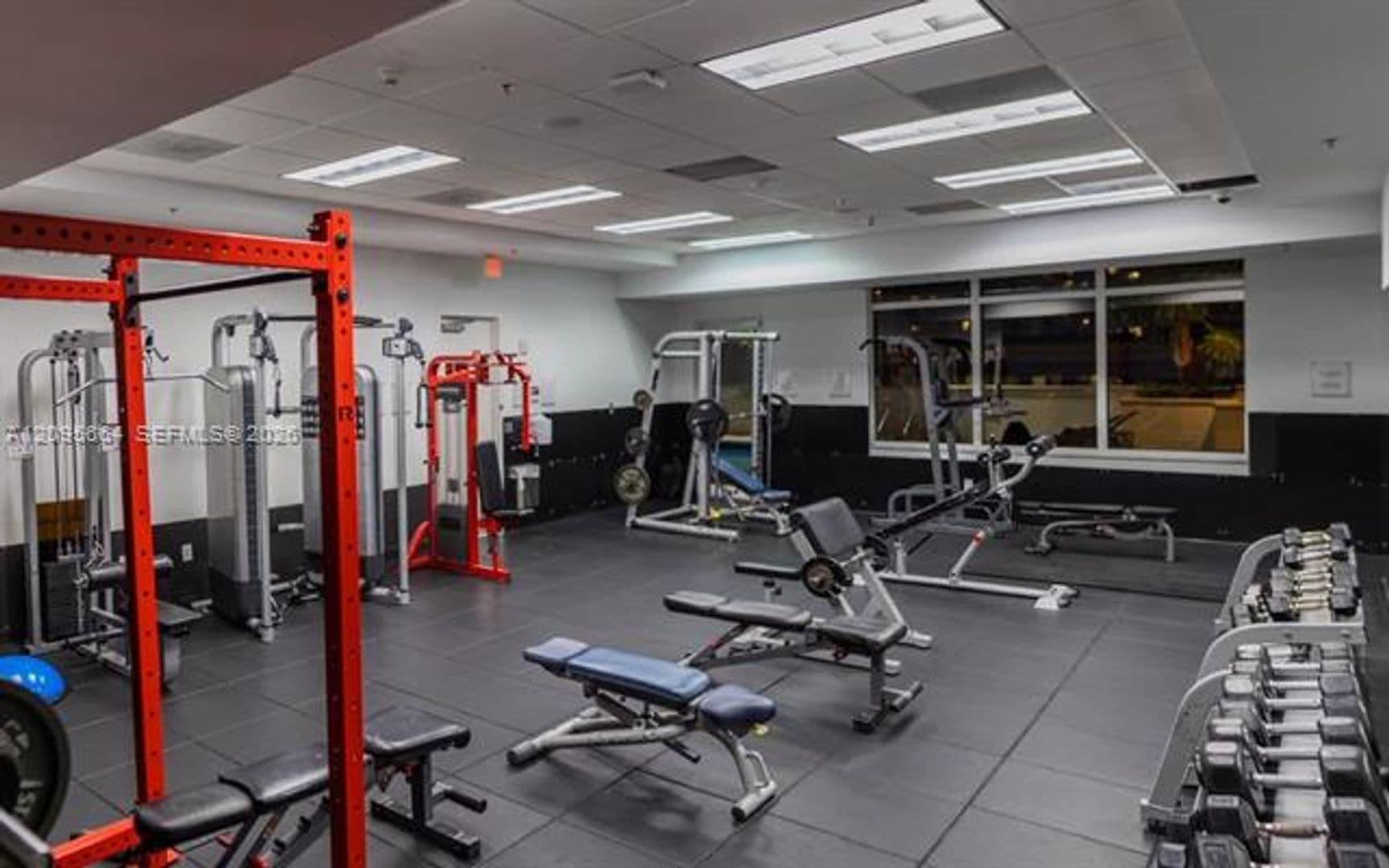 Miami Condo: 1200 Brickell Bay Dr cu-4220