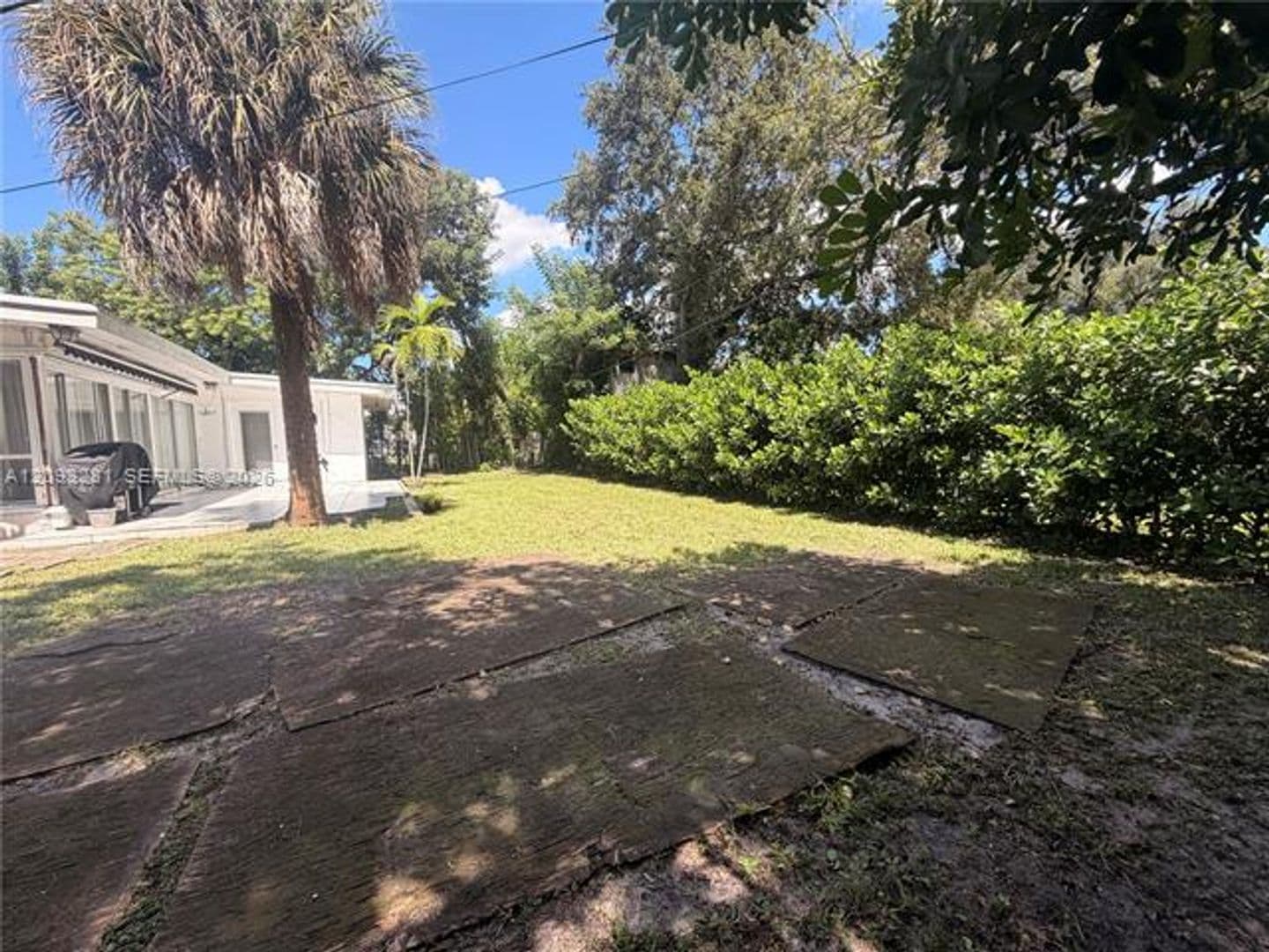 North Miami Beach House: 19091 NE 20th Ct # 19091
