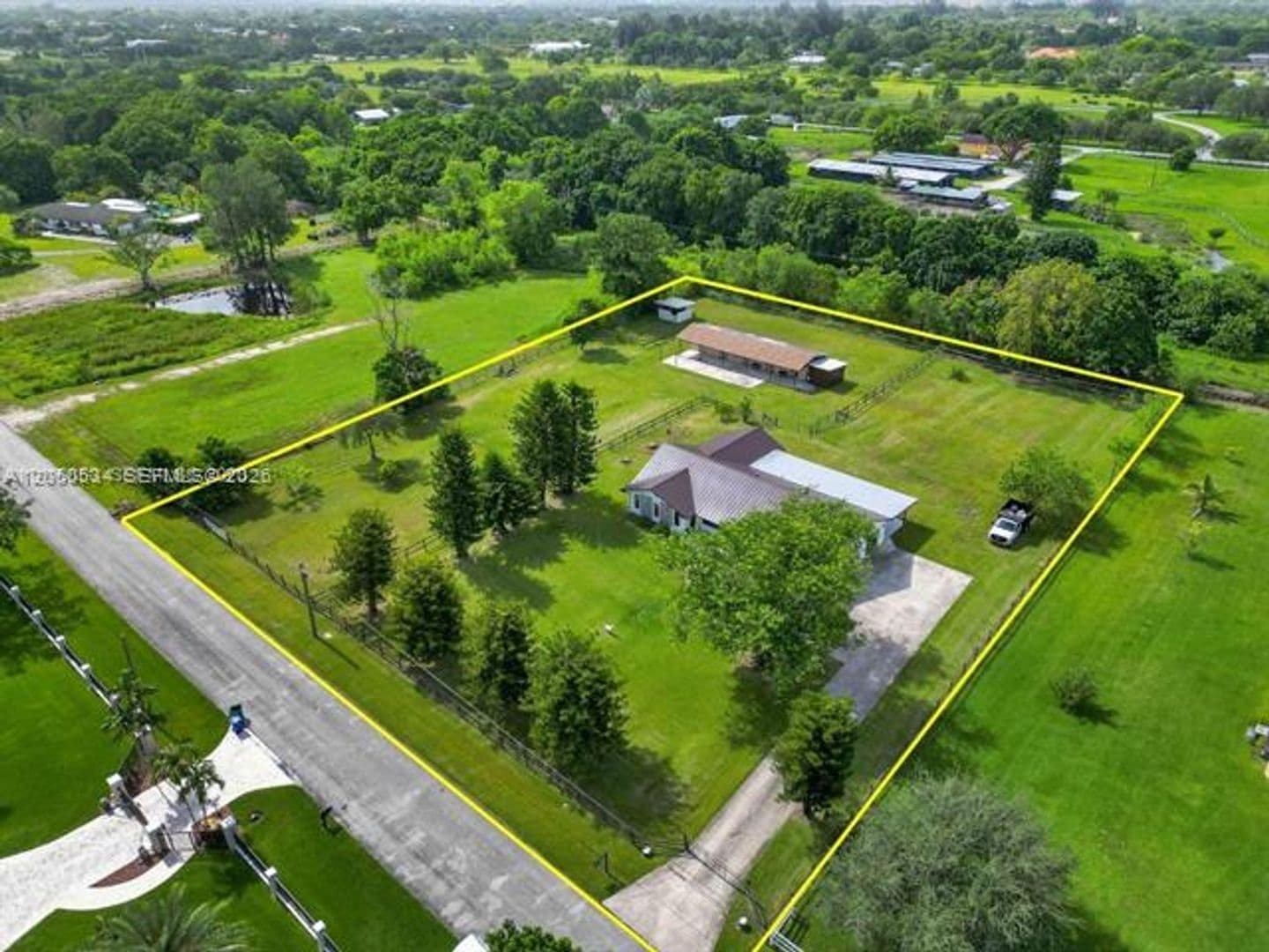 Southwest Ranches House: 17680 SW 54th St # 17680