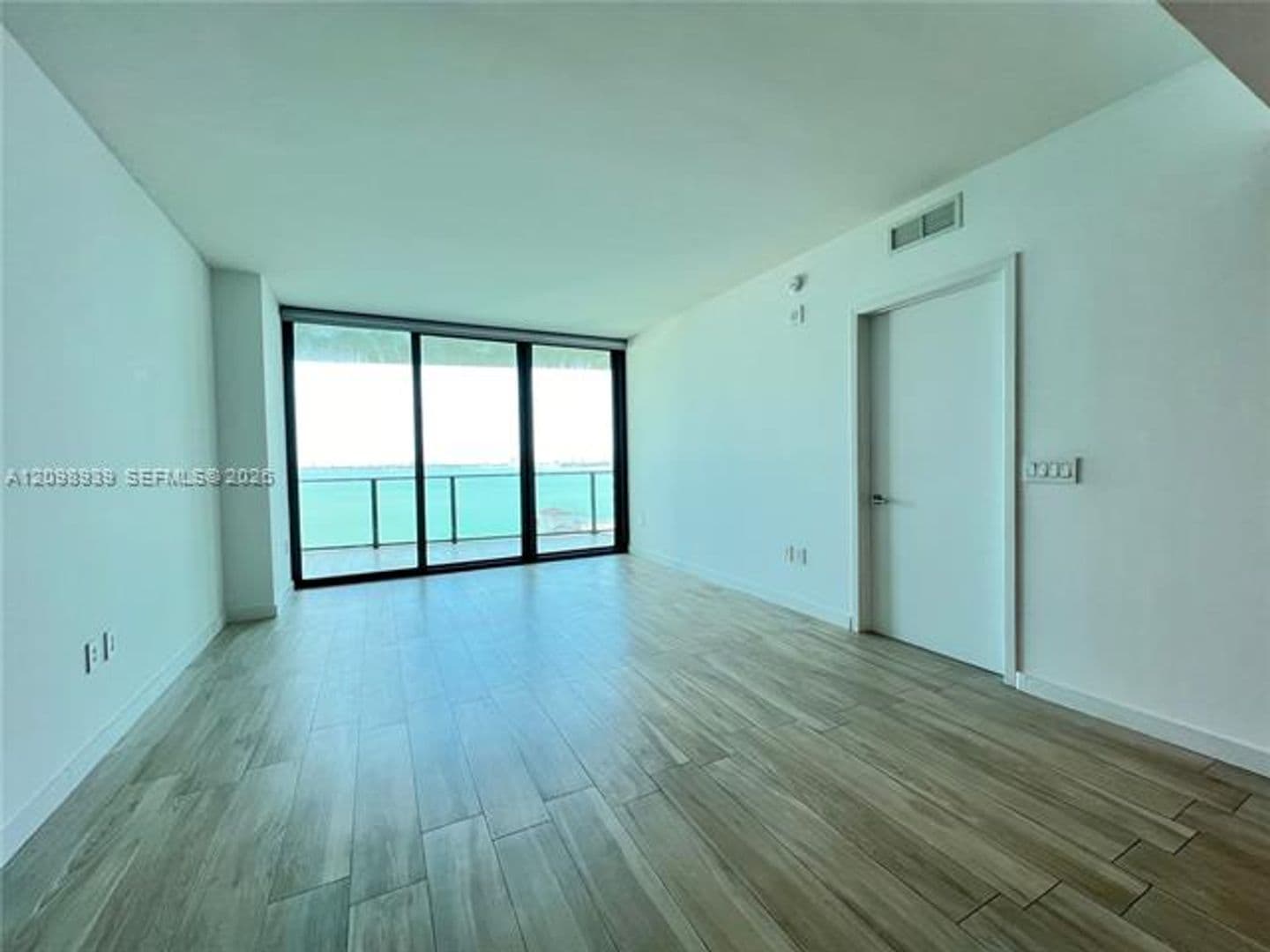 Miami Condo: 460 NE 28th St cu-1206