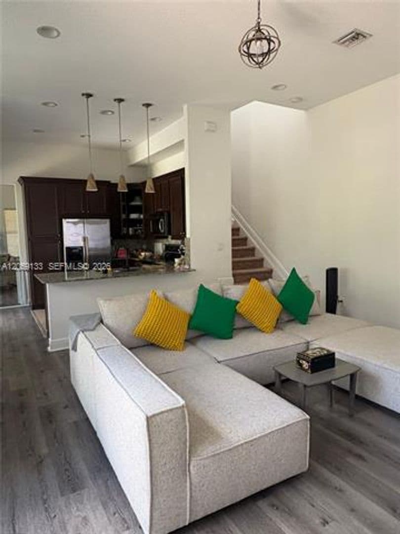 Cooper City Townhome: 8378 NW 39th Ct # 0