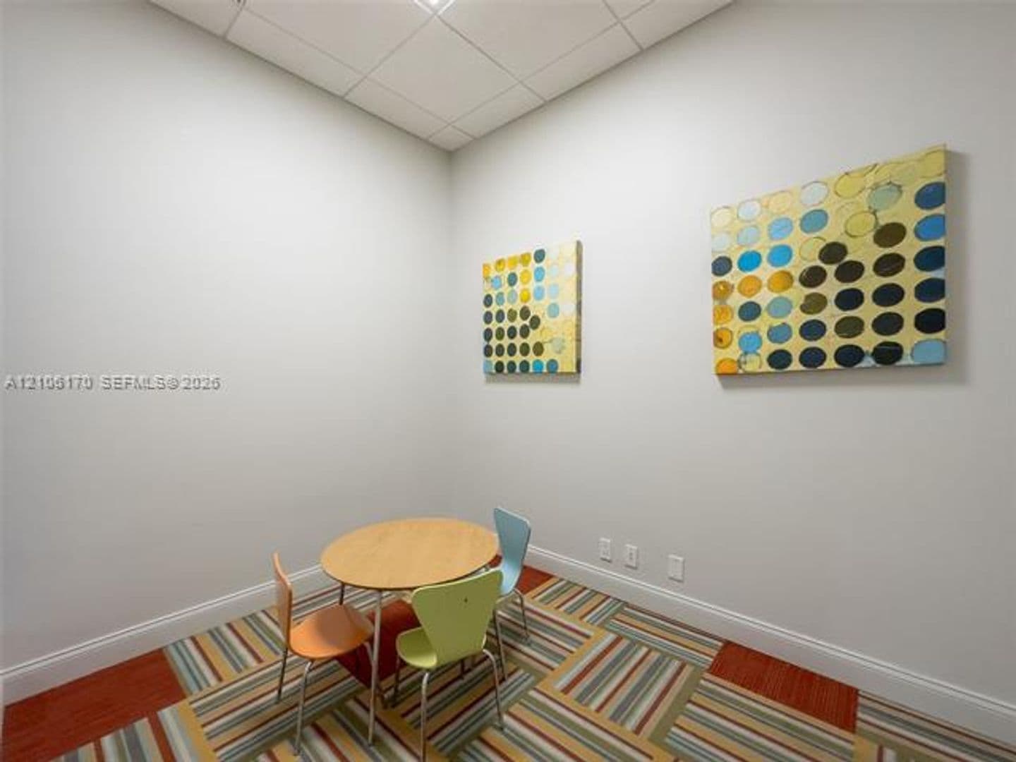 Hollywood Condo: 4001 S Ocean Dr cu-12B