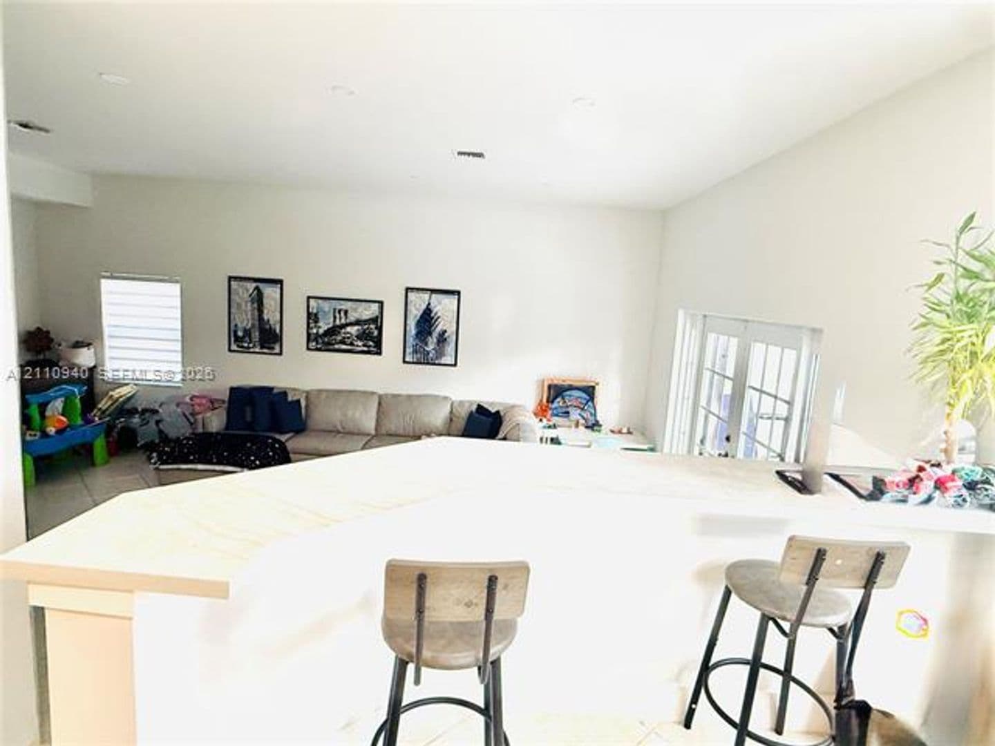 Pembroke Pines House: 18438 NW 9th St # 0
