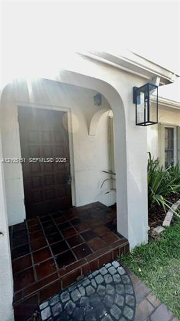 Miami House: 7500 SW 133rd Ave # 7500