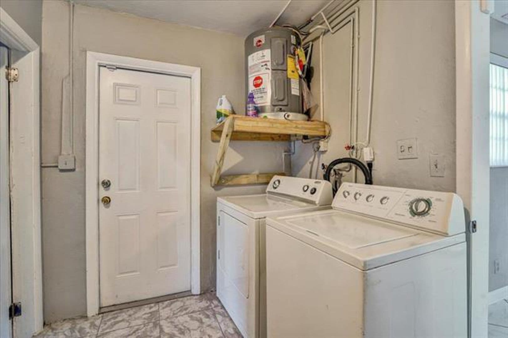 Lauderdale Lakes House: 3982 NW 39th Ave # 3982