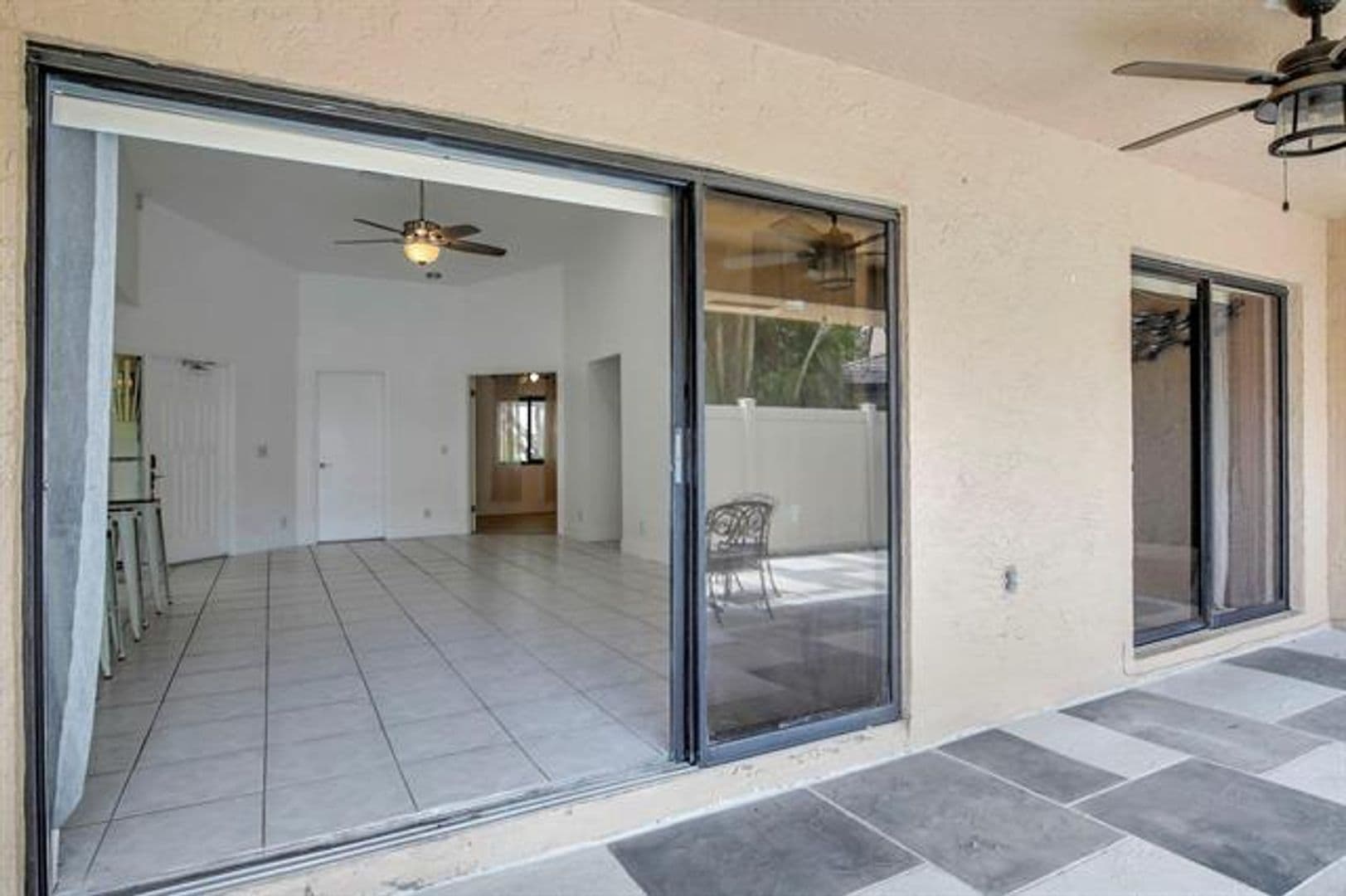 Plantation House: 9341 Chelsea Dr S th 9341