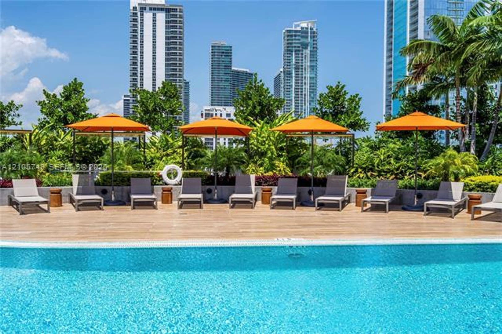 Miami Condo: 725 NE 24 cu-5401