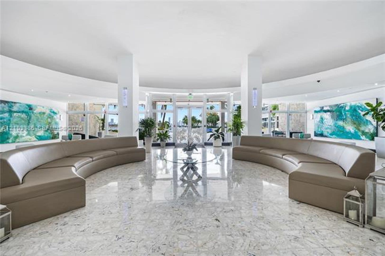 Miami Beach Condo: 1200 West Ave cu-1419