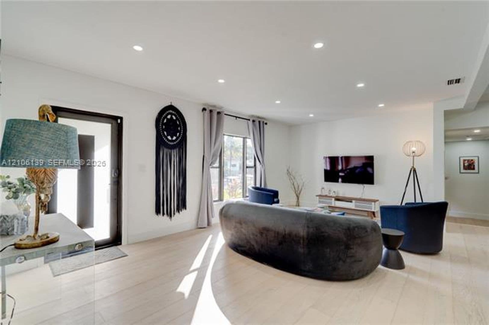 Miami House: 347 NE 110th St # 347
