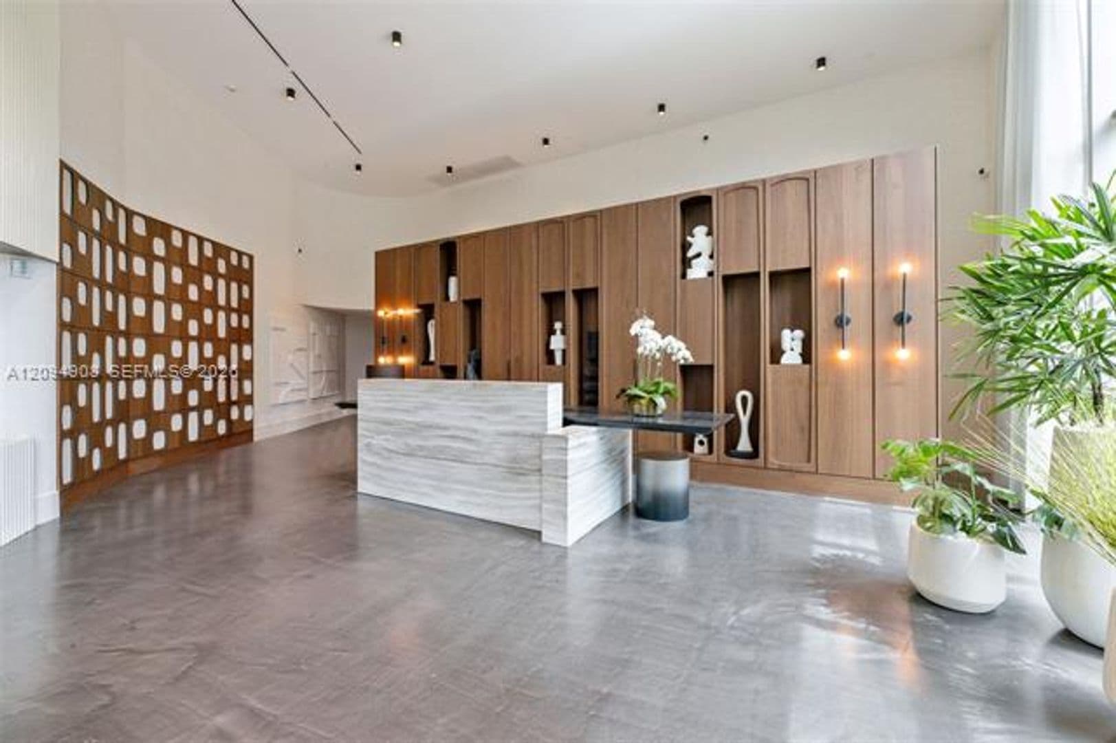 Miami Condo: 2200 Brickell Ave cu-206
