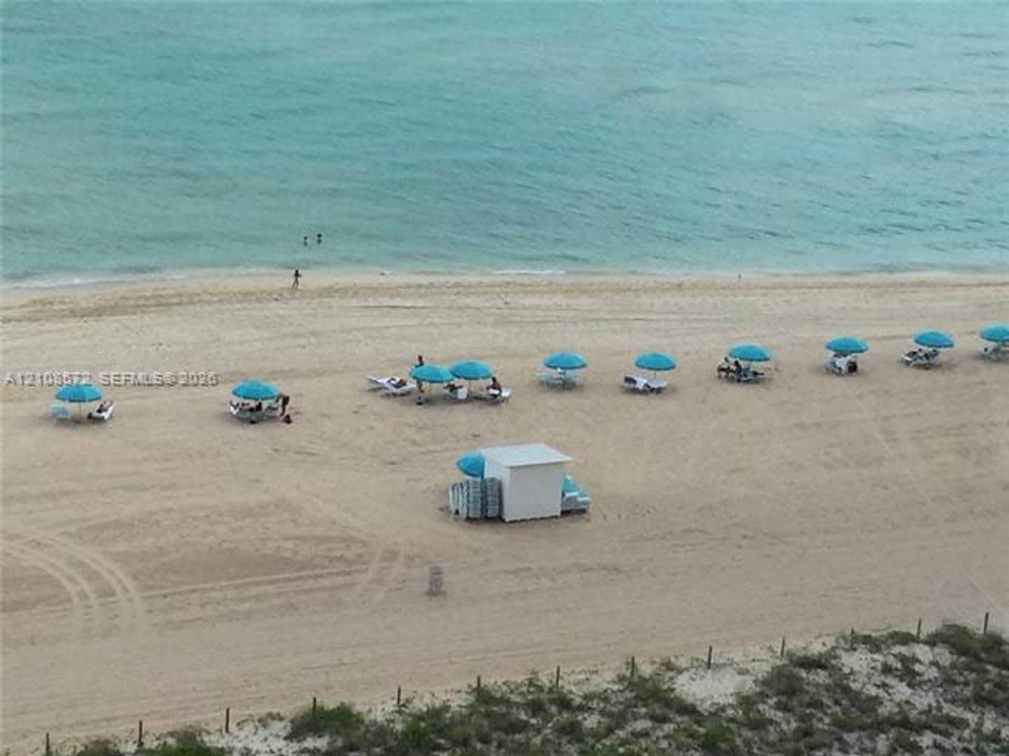 Miami Beach Condo: 5701 Collins Ave cu-301