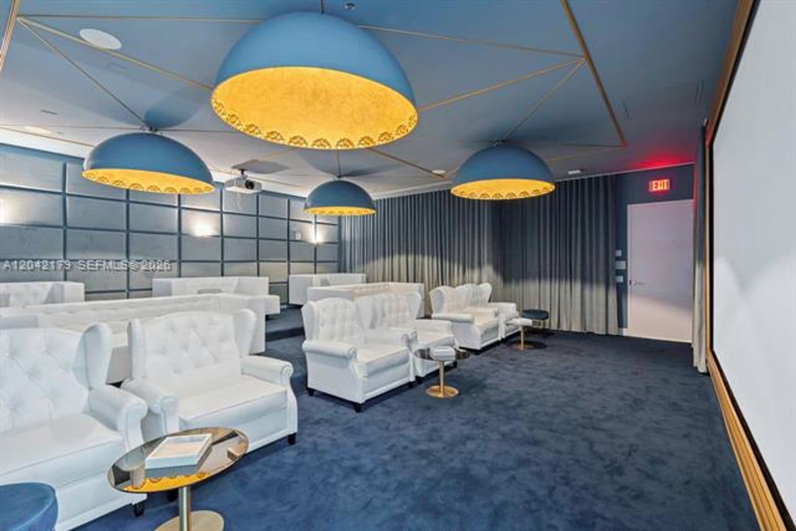 Sunrise Condo: 2000 Metropica Way cu-616