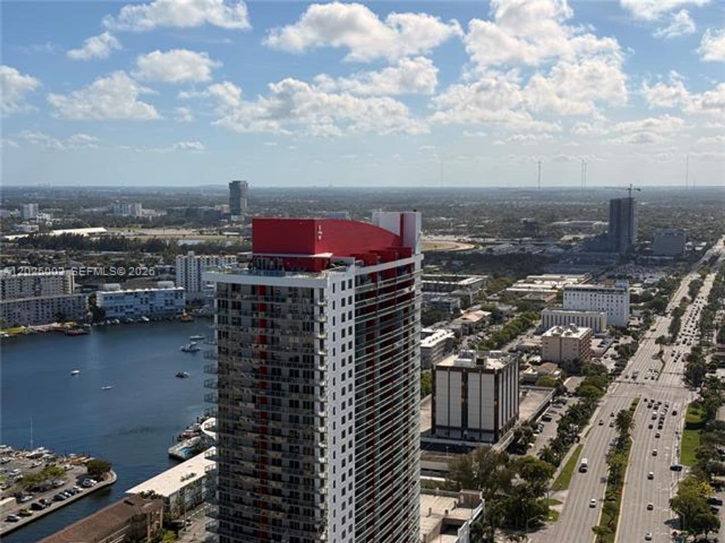 Hollywood Condo: 4010 S Ocean Dr cu-T3509