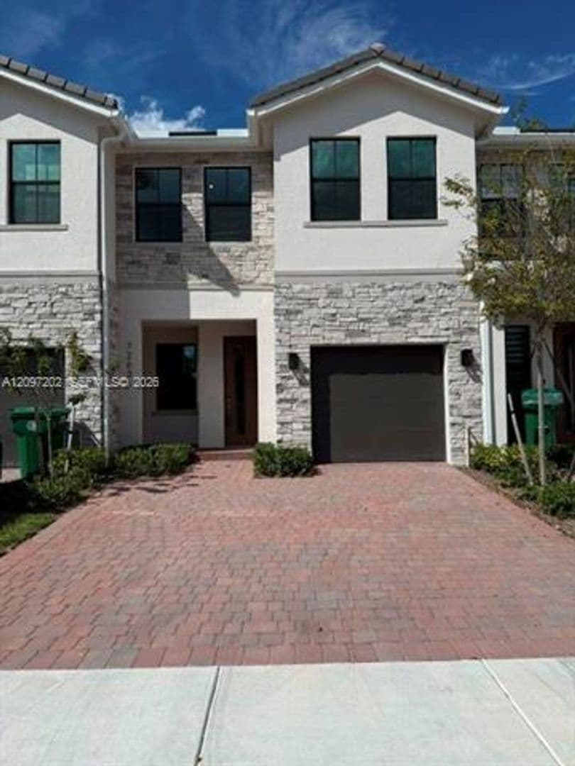 Davie Townhome: 7263 SW 46 St th 7263