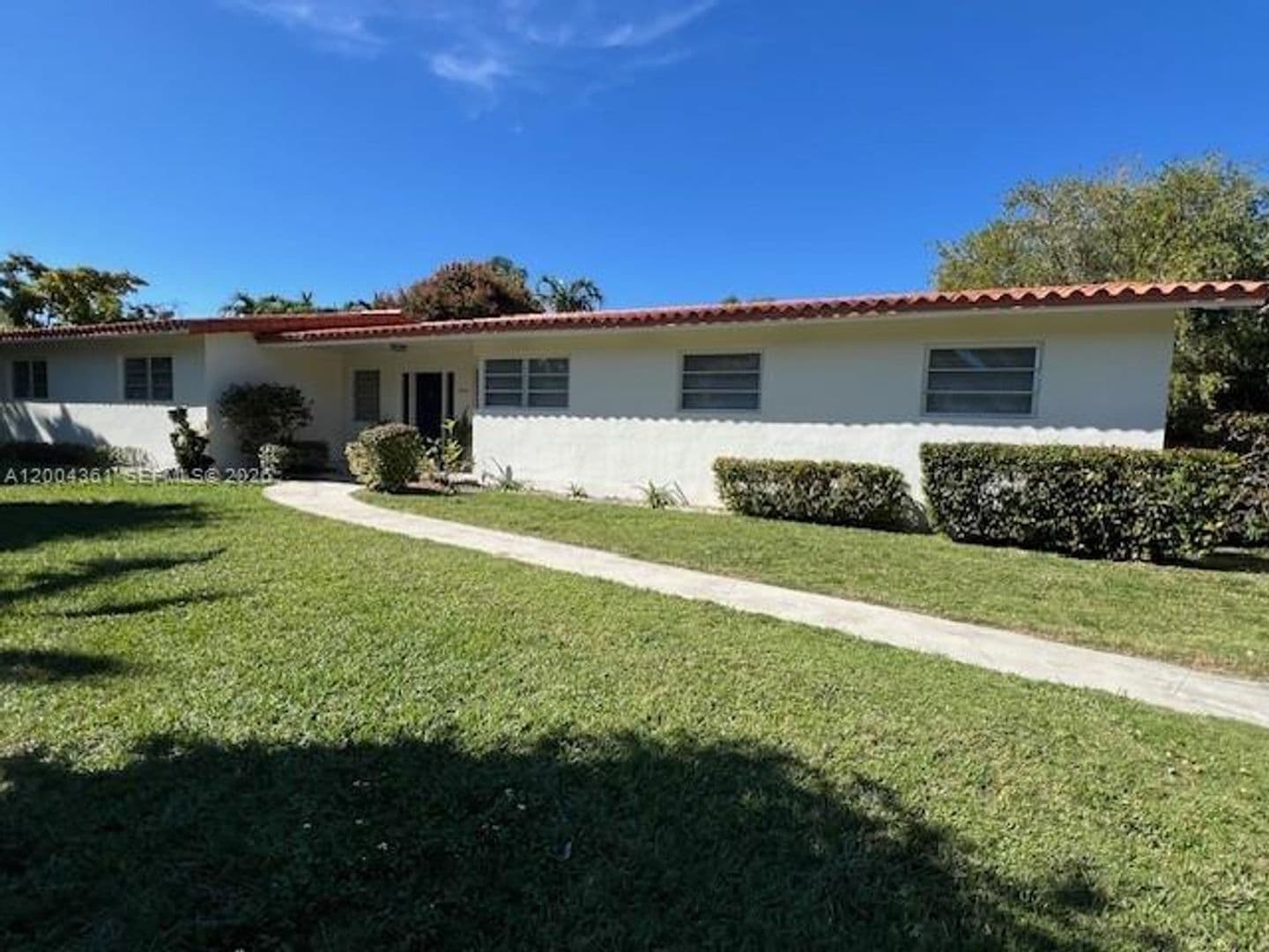 Miami House: 2500 SW 58th Ave # 2500