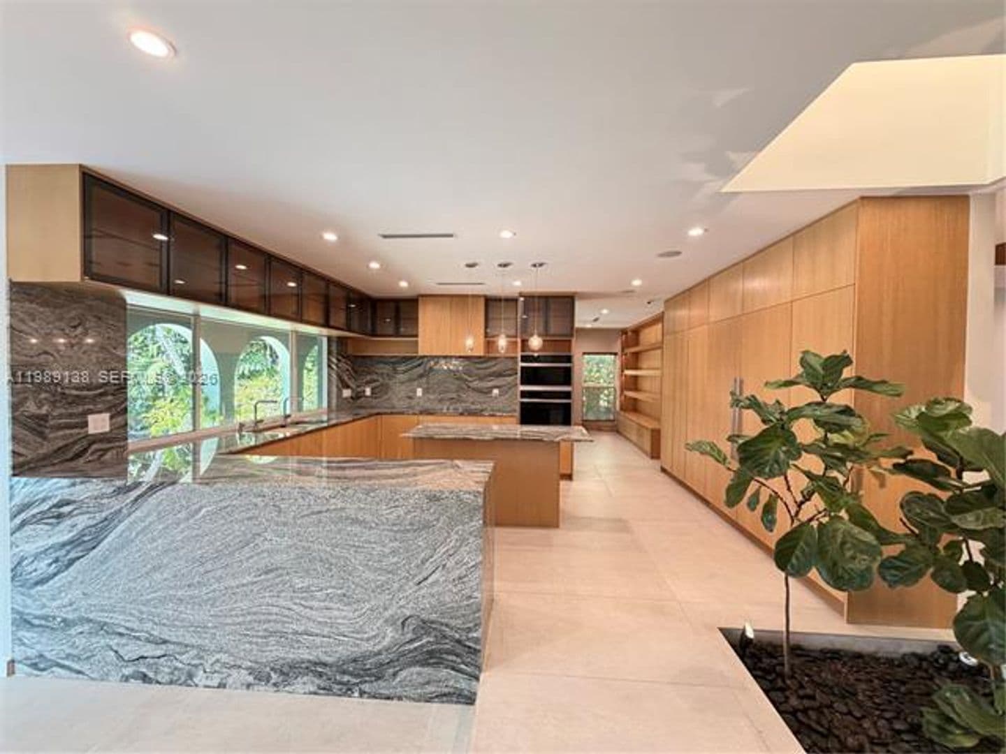 North Miami Beach House: 3200 NE 165th St # 3200