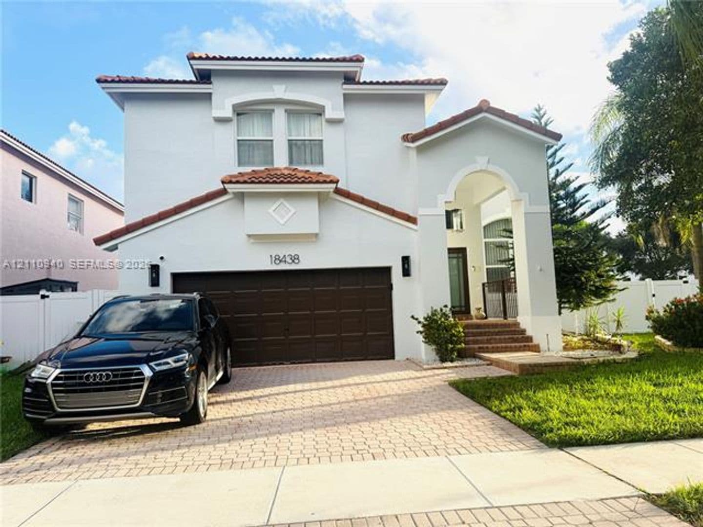 Pembroke Pines House: 18438 NW 9th St # 0