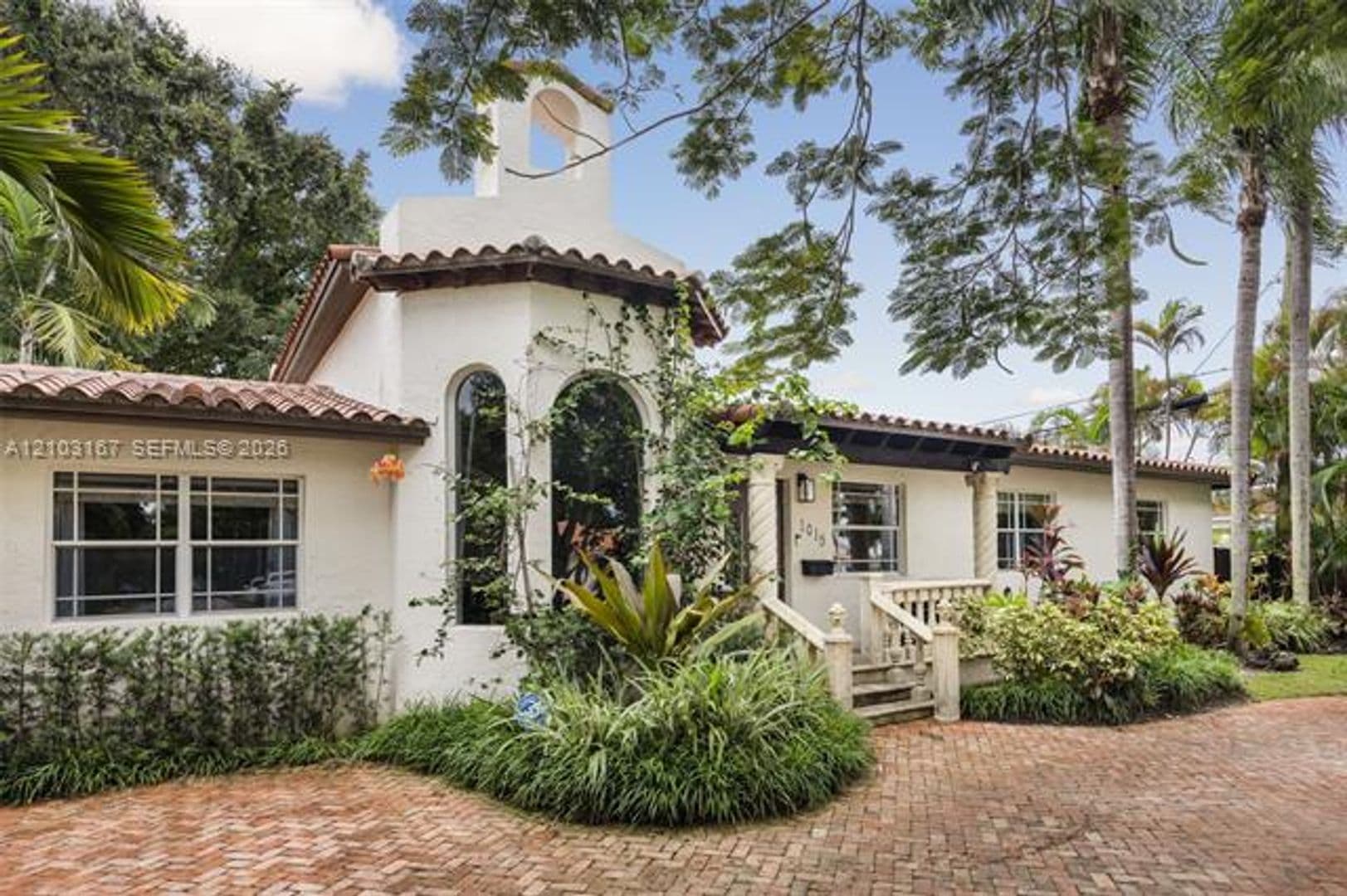 Miami House: 1015 SW 44th Ave # 1015
