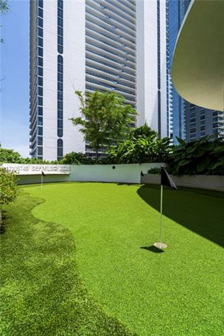Miami Condo: 725 NE 24 cu-5401