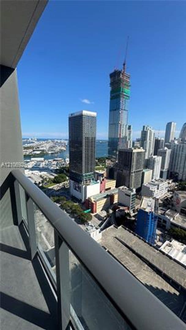 Miami Condo: 159 NE 6 Street cu-3707