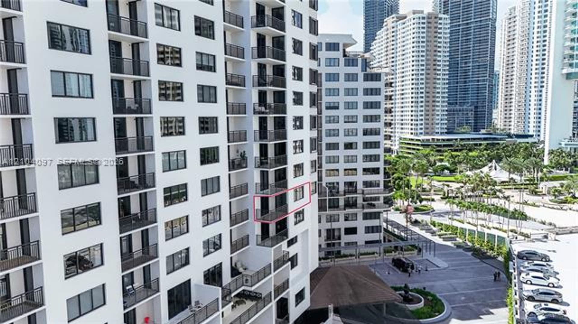 Miami Condo: 540 Brickell Key Dr cu-916