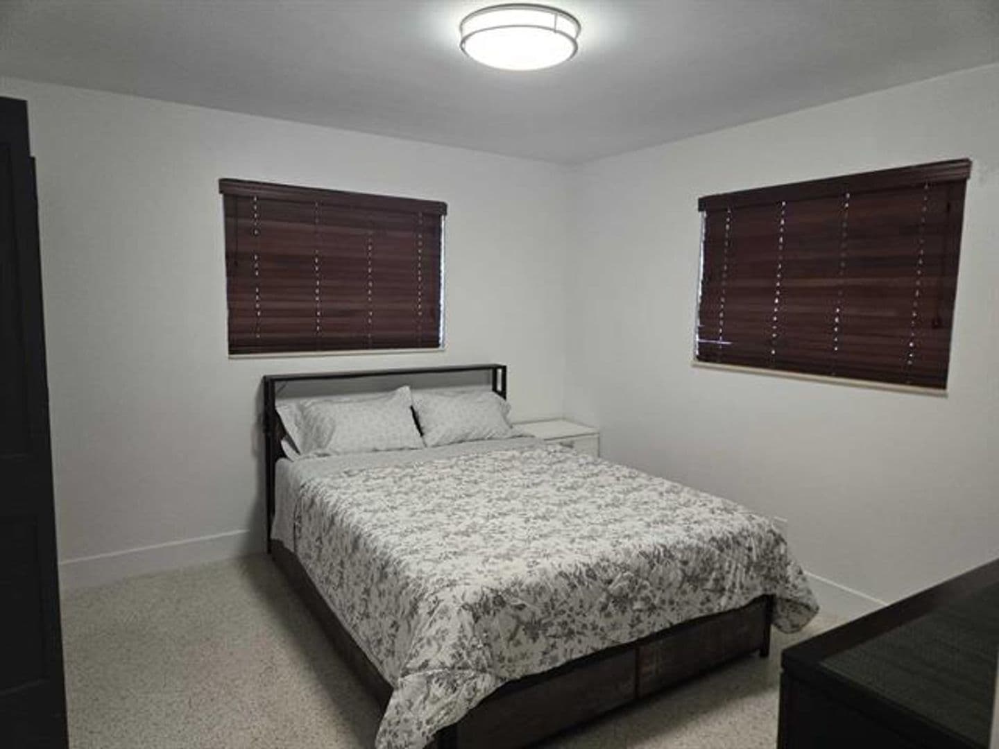 Fort Lauderdale House: 1140 SW 32nd St # 1140
