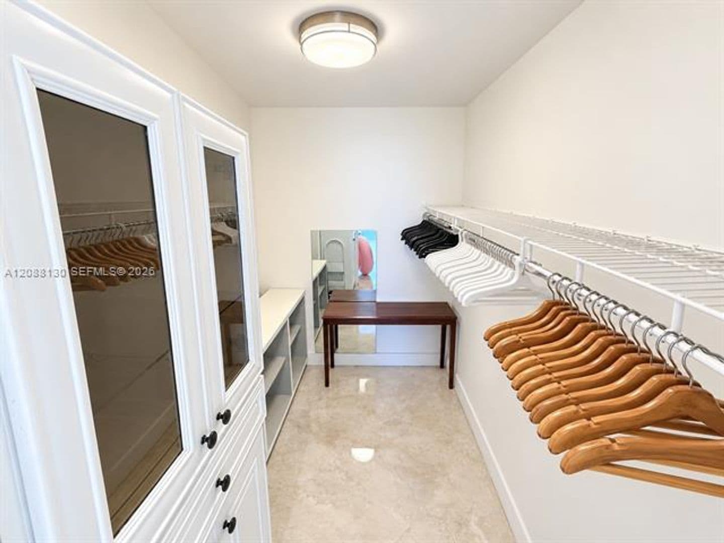 Hollywood Condo: 3725 S Ocean Dr cu-1402