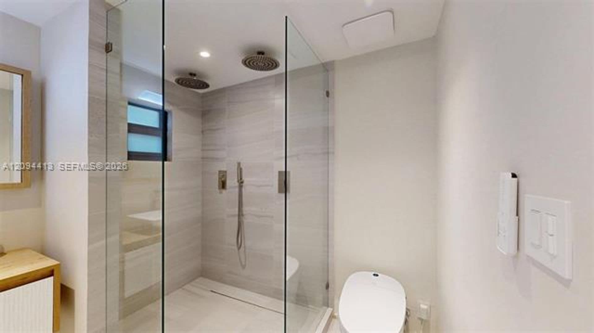 Miami House: 1277 SW 19th St # 1277