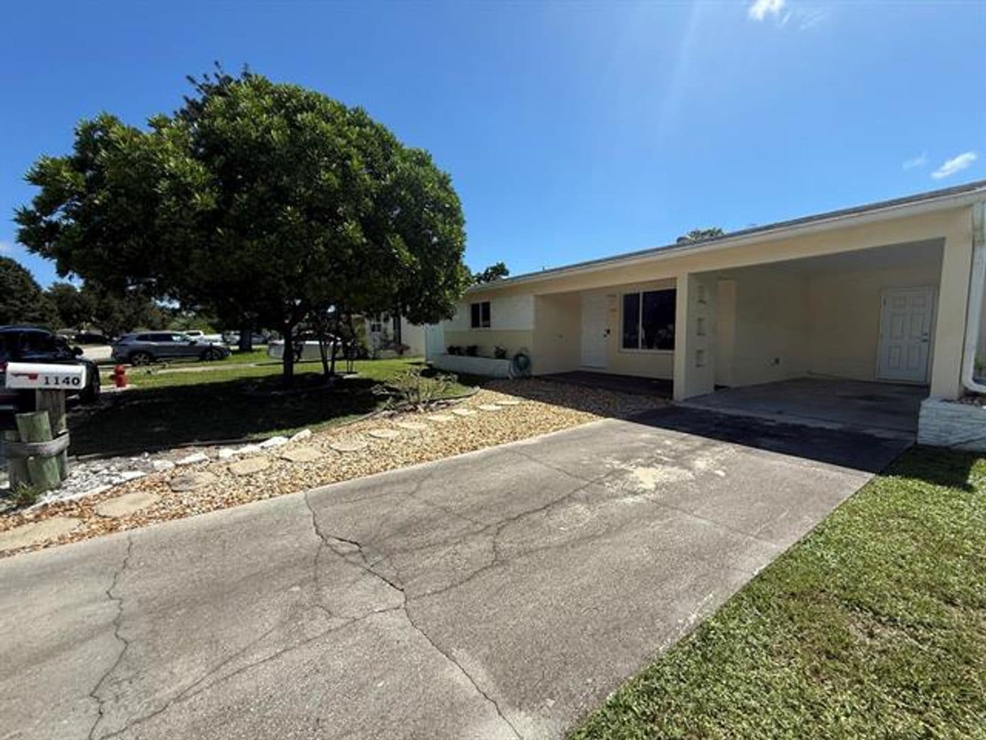 Fort Lauderdale House: 1140 SW 32nd St # 1140