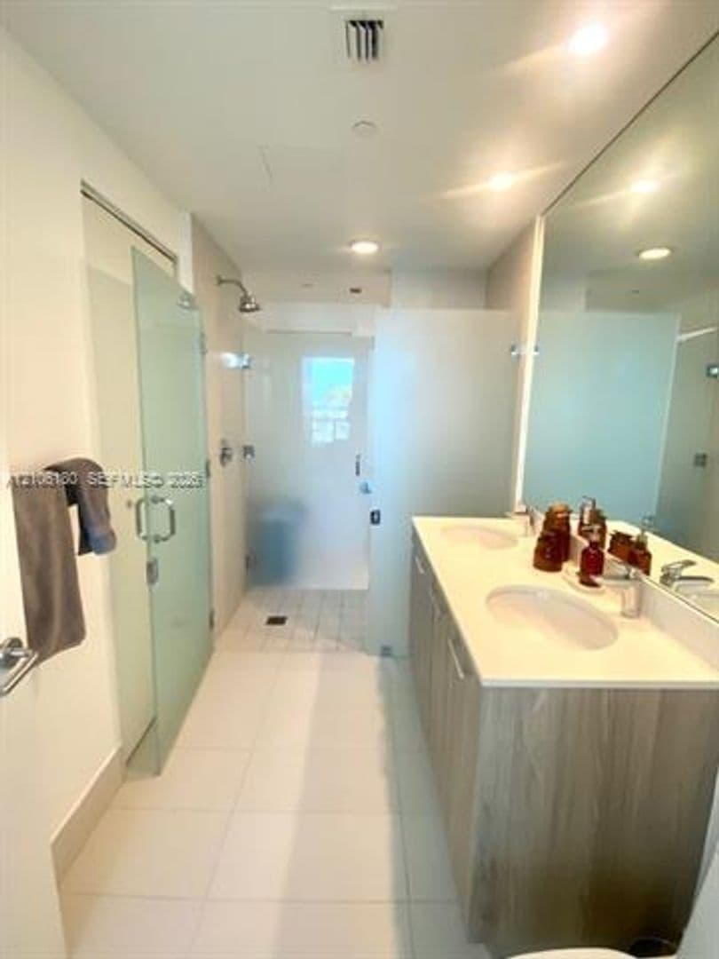 Miami Condo: 501 NE 31st St cu-802