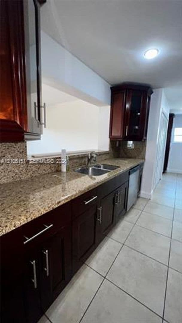 Miami House: 7500 SW 133rd Ave # 7500
