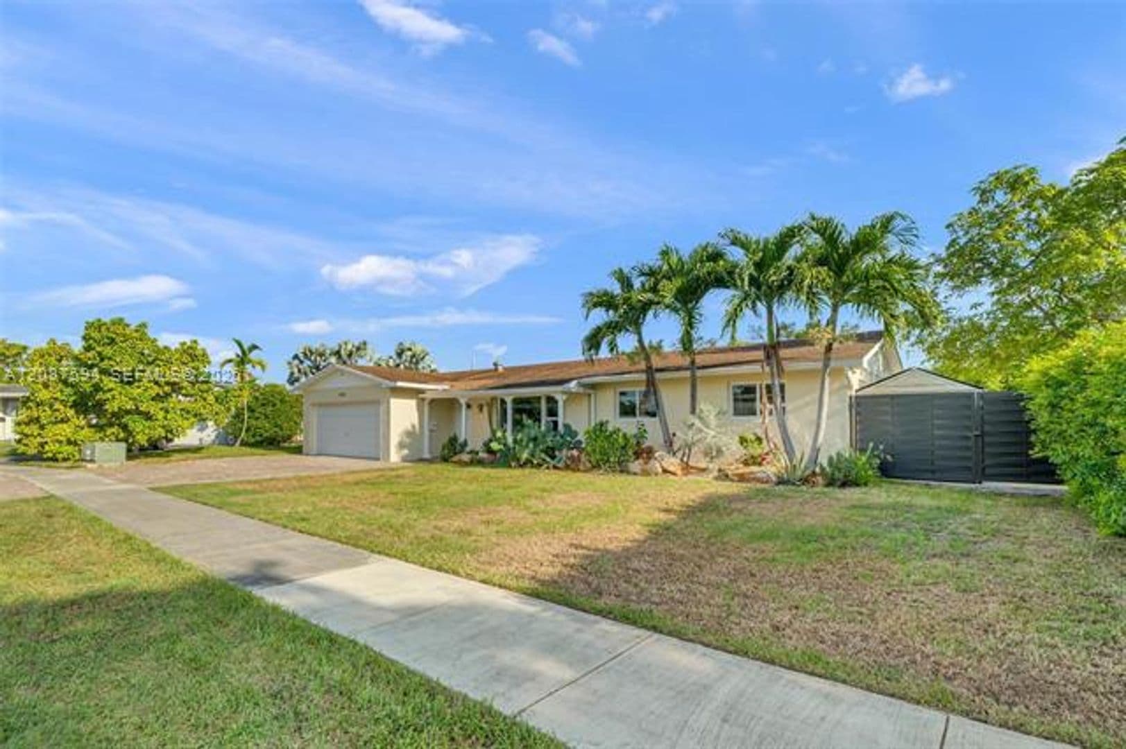 Miami House: 14241 SW 83rd St # 14241