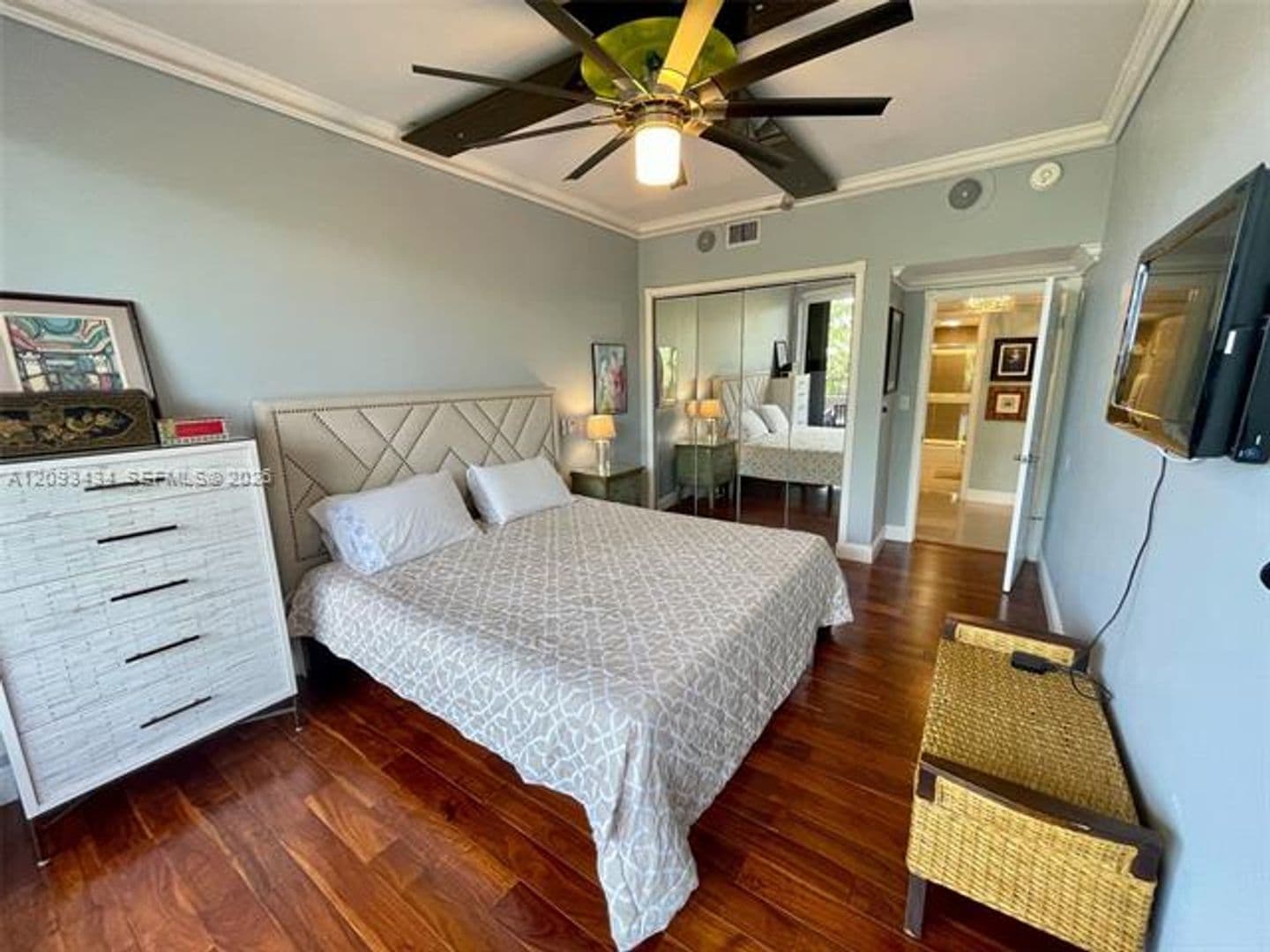 Key Biscayne Condo: 151 N Crandon Blvd cu-430