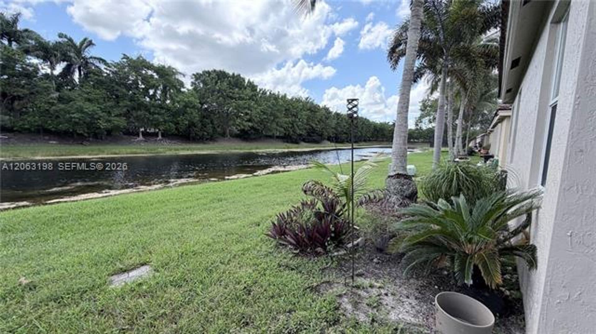 Weston House: 2020 Andromeda Ln # 0