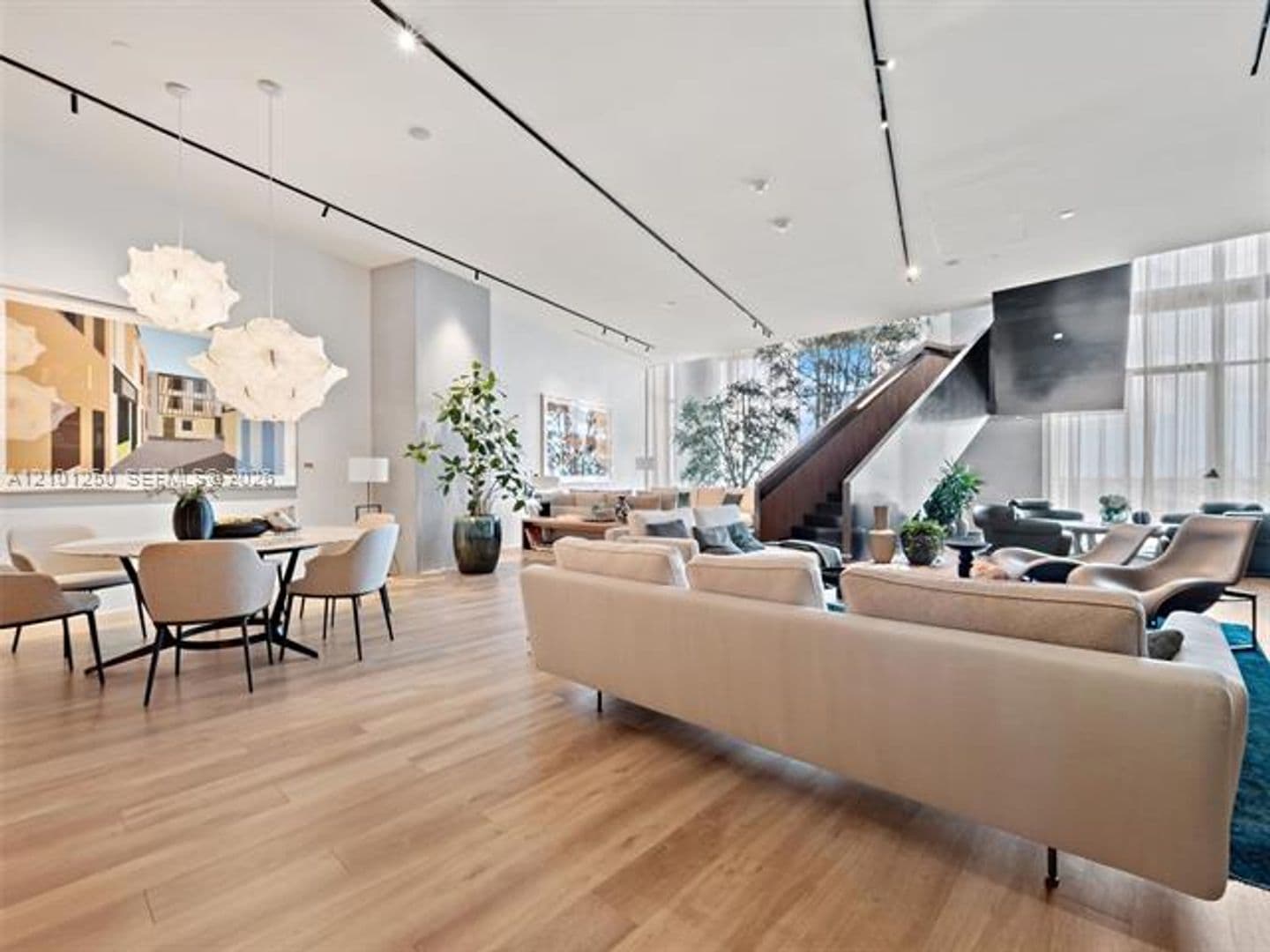 Miami Condo: 1400 Biscayne Blvd cu-701